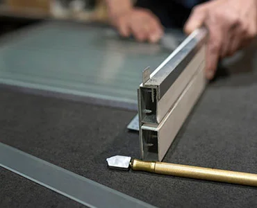 glass repairs and glass replacement in Evanston, Illinois