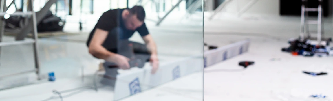 Emergency Commercial Glass Repair in Evanston, Illinois