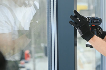 Same Day Glass Repair Car in Evanston, Illinois