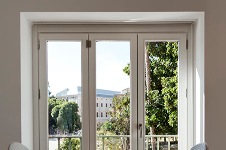 Seal Failure Repair in Evanston, Illinois